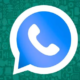 Logo de WhatsApp Plus en un smartphone.