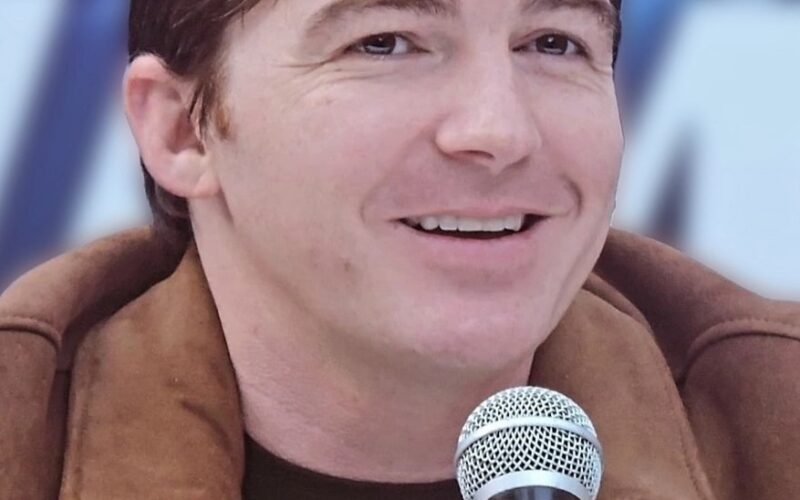 Biografía de Drake Bell: ¿Qué Pasó con el Ícono de Nickelodeon?