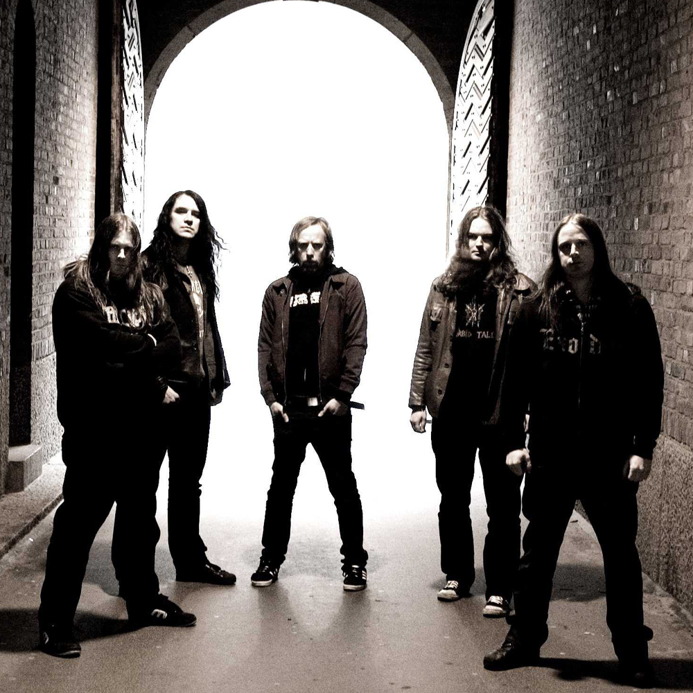 at the gates libro