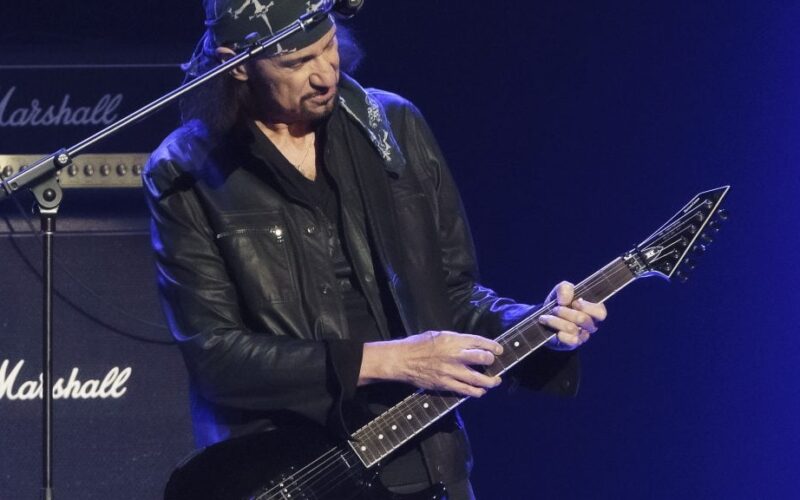 Bruce Kulick comparte un mensaje optimista tras su cirugía de corazón
