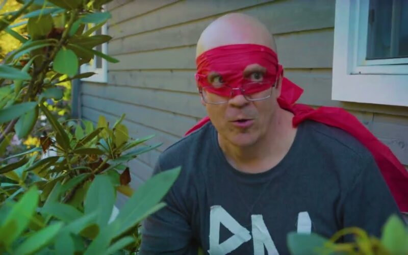 Devin Townsend admite haber caído en una ‘rara crisis existencial’ tras ‘PowerNerd’