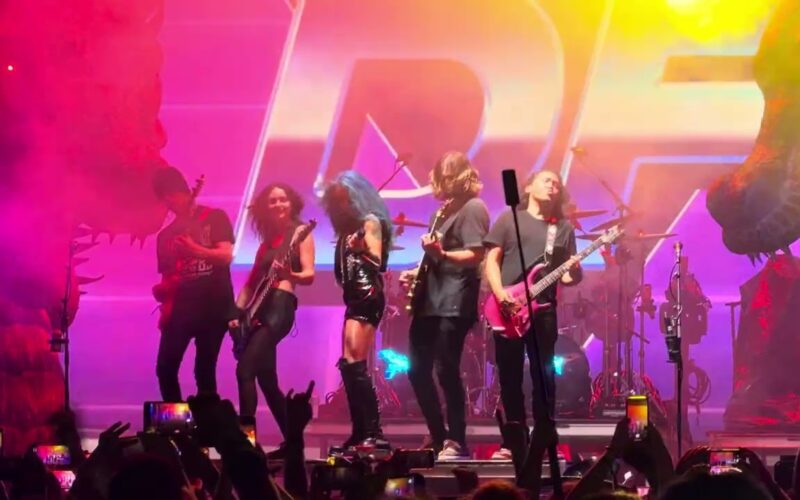 DragonForce anuncia gira de aniversario de Inhuman Rampage para 2026 con Alissa White-Gluz