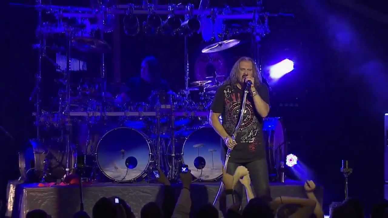 John Petrucci explica cómo nació el riff «simple» de «Pull Me Under»