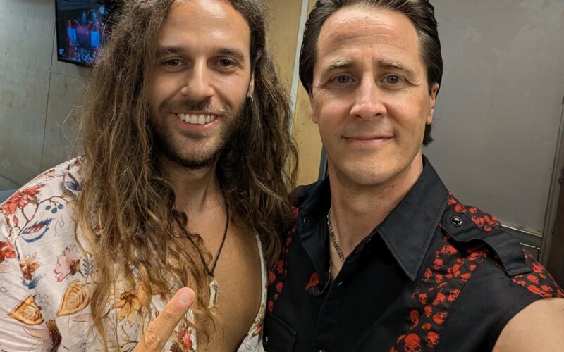 Todd Michael Hall respalda públicamente a Valentino, nuevo cantante de Riot V