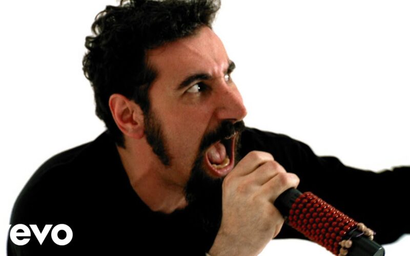«Toxicity» de System of a Down cumple 25 años: el álbum que rompió géneros