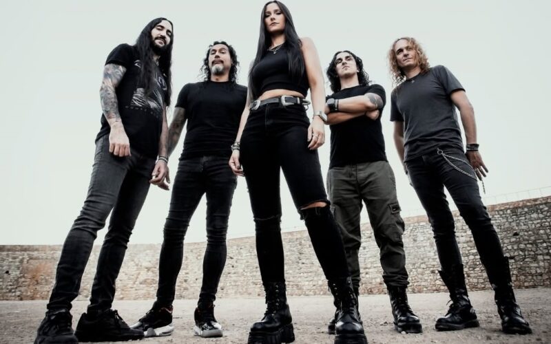 Bloodhunter estrena el disco Sons Of The Abandoned y lanza el video de Masters Of Deceive