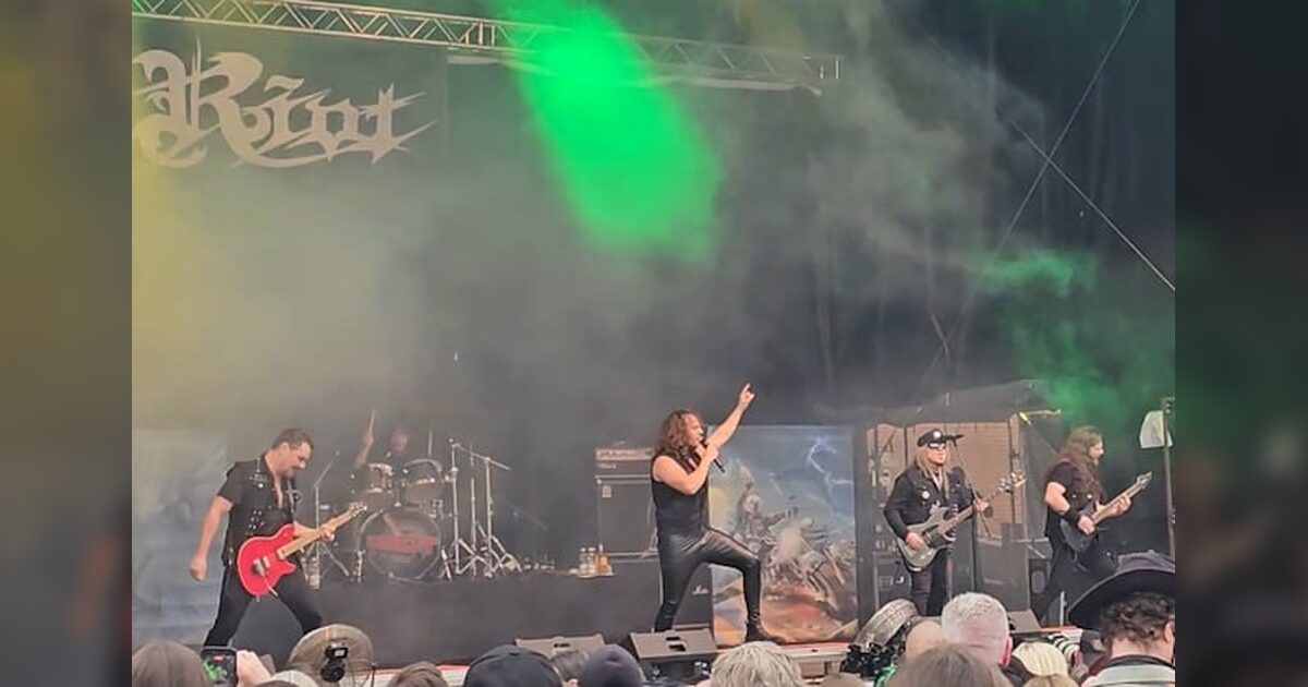 RIOT V elogia a Valentino Francavilla como su nuevo vocalista principal