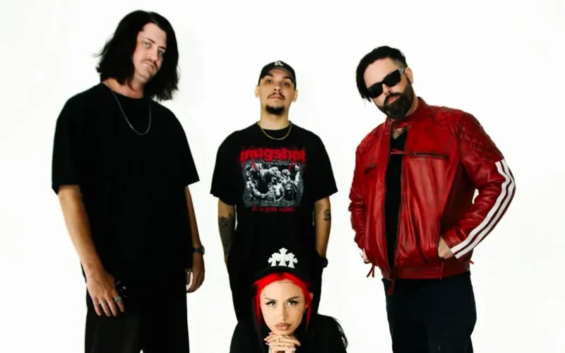 AJ Rebollo deja Bad Wolves citando presión del sello por cover de Dolly Parton