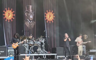 Primus y Mark Osegueda de Death Angel rinden tributo a Dio en vivo