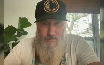 Troy Sanders de Mastodon desmiente colaboración con Geezer Butler en «Hushed and Grim»