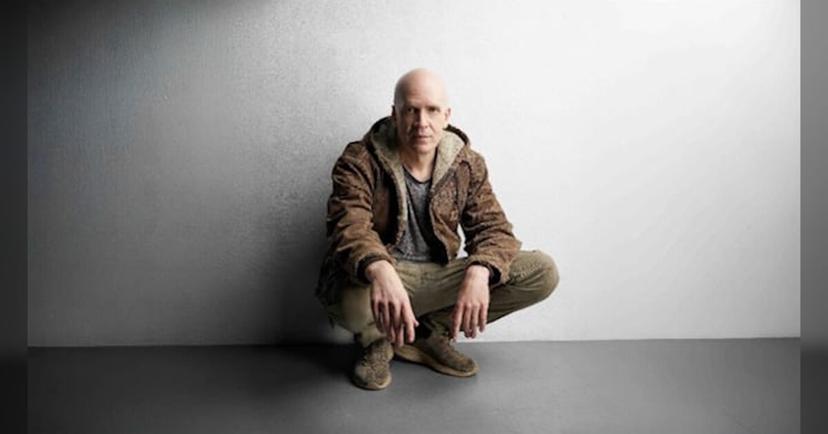 Devin Townsend revela haber compuesto cerca de cien canciones desde «The Moth»