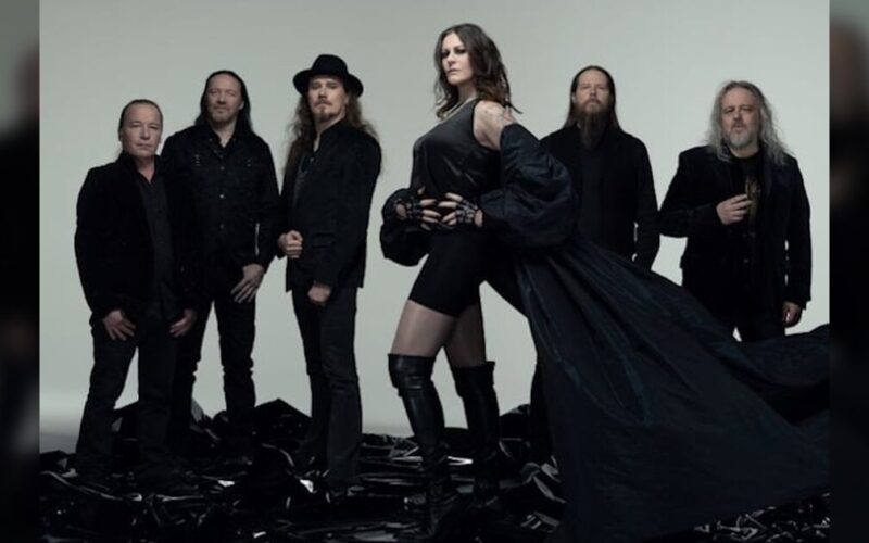 Tuomas Holopainen ya compuso seis temas para Nightwish