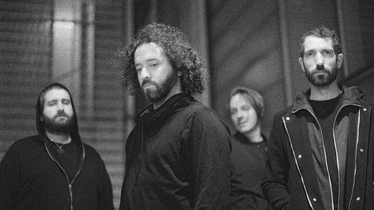 Skillet retira a Bad Wolves de su gira tras controversia sobre modelo y OnlyFans
