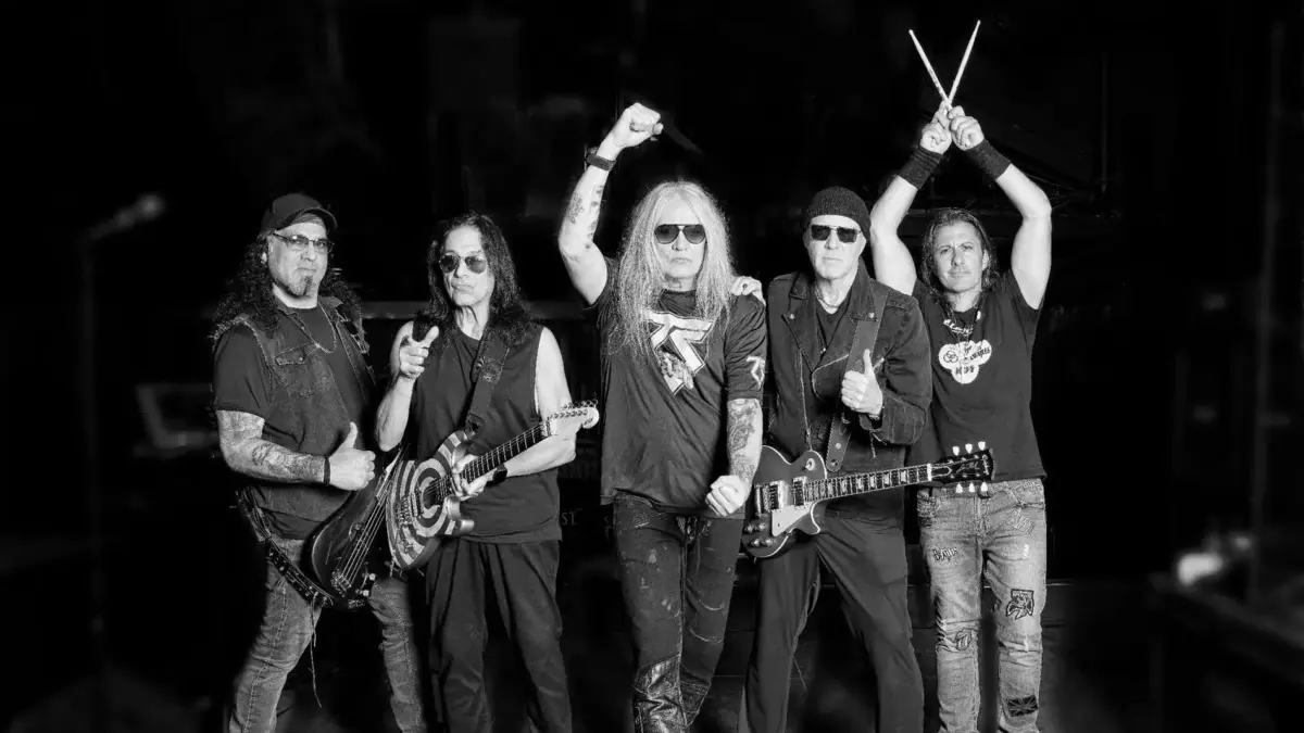 Twisted Sister se reúne con Sebastian Bach en voz para histórica inducción al Metal Hall of Fame