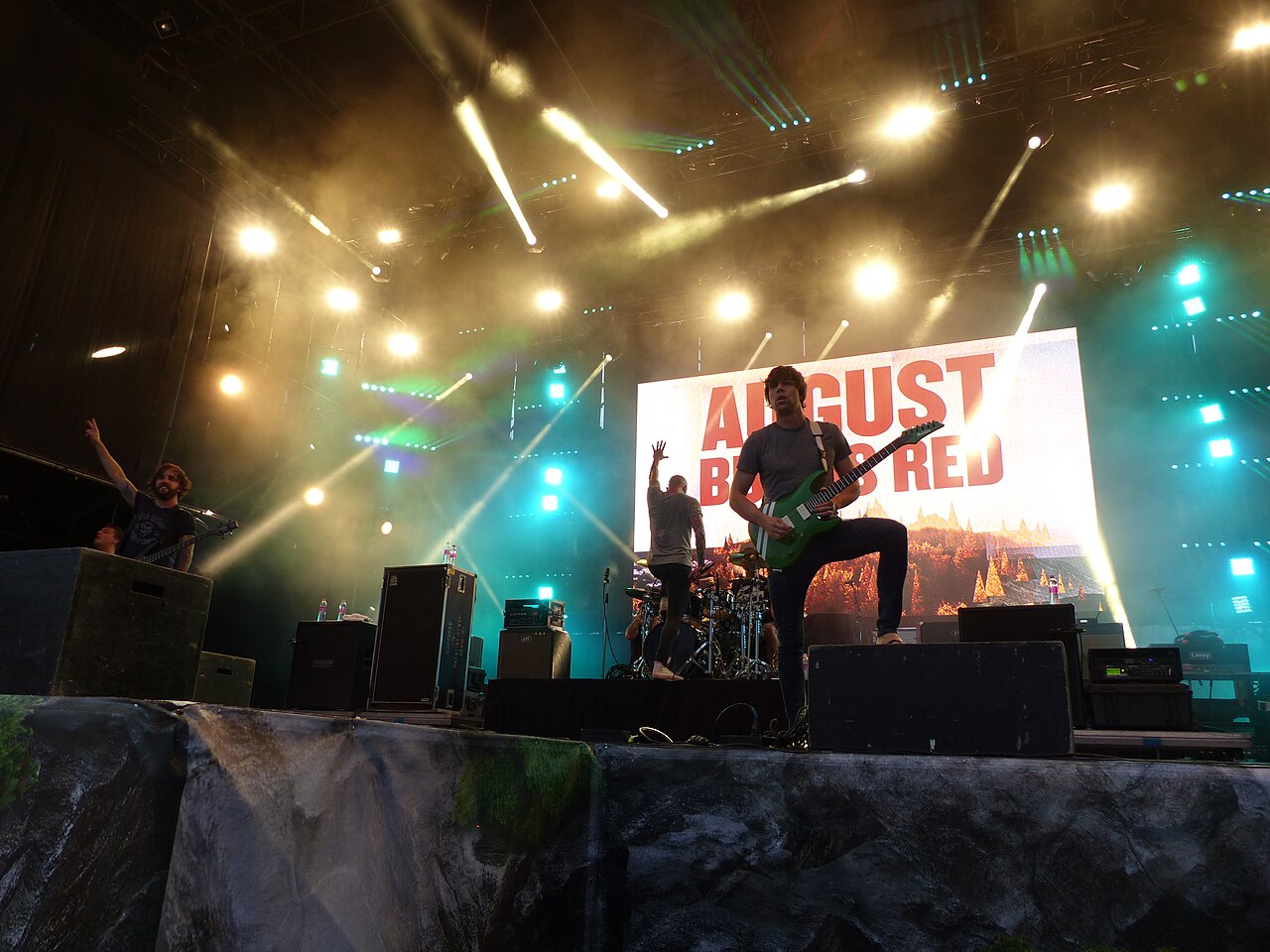 August Burns Red en concierto, banda de metalcore