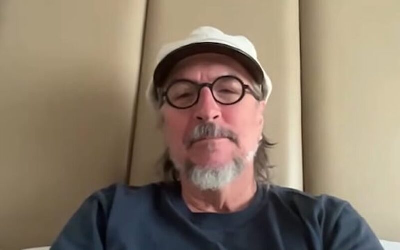 Primus presenta a su nuevo baterista John Hoffman