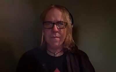 Burton C. Bell finaliza su esperado álbum debut en solitario con diez canciones inéditas