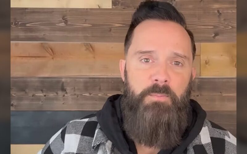 Skillet’s John Cooper aborda críticas cristianas sobre la supuesta influencia satánica de su música