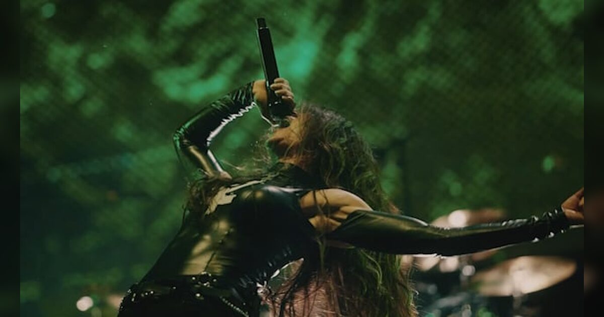 Arch Enemy estrena video en vivo de "Nemesis"