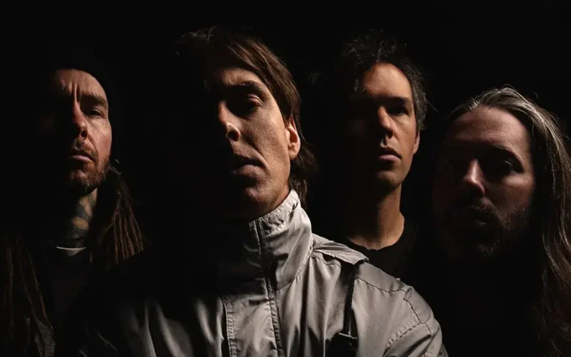 Mirrors lanza nuevo álbum con Greyscale Records