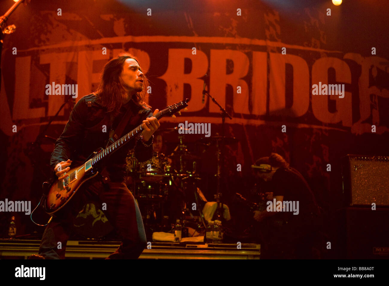 myles kennedy alter bridge
