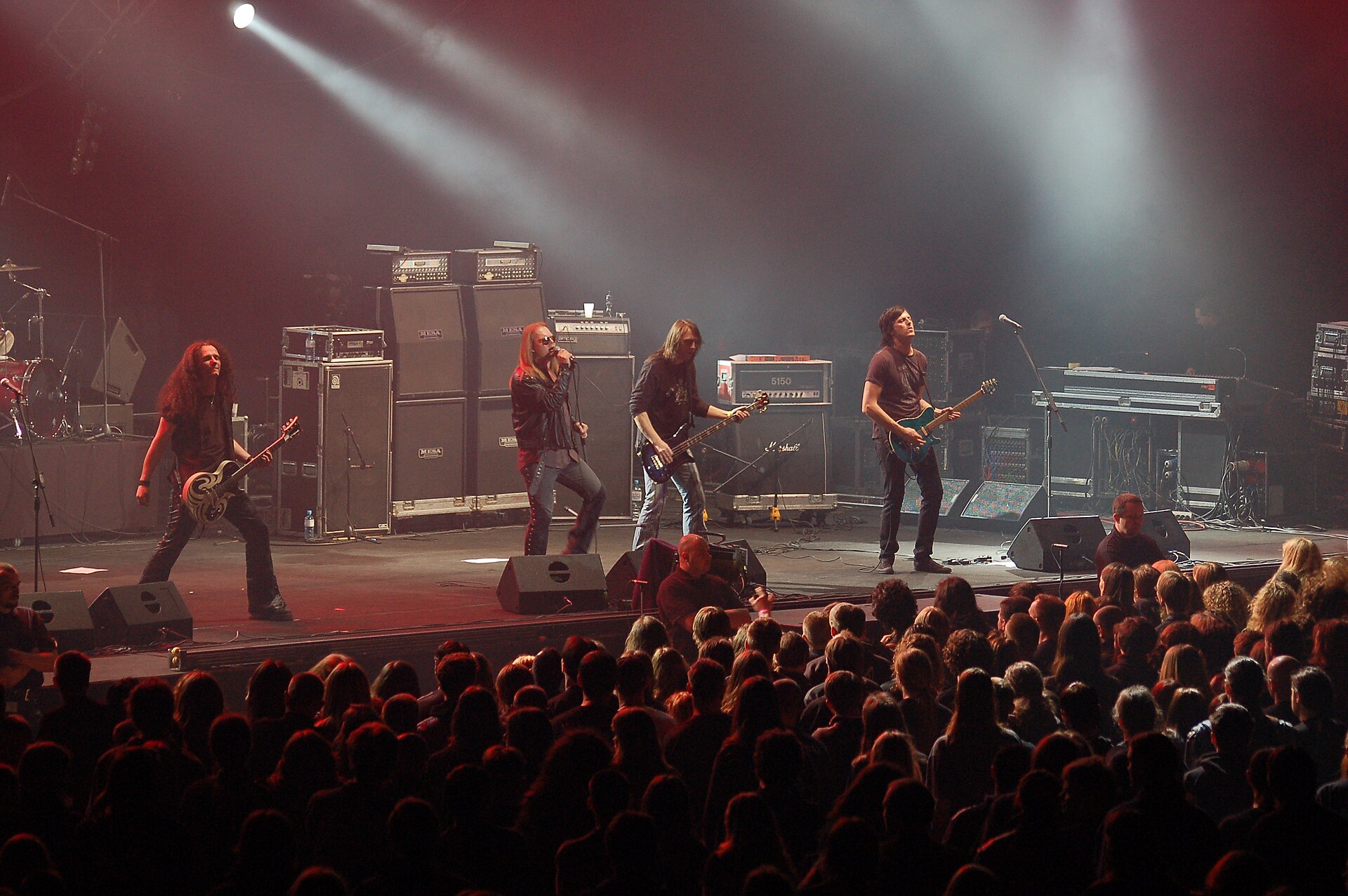 Jørn Lande en concierto en Metalmania 2007, vocalista del álbum Tony Iommi From the Dark