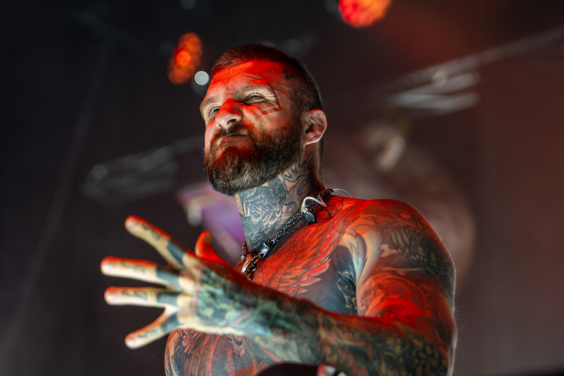 Alex Terrible de Slaughter to Prevail reflexiona sobre la masculinidad