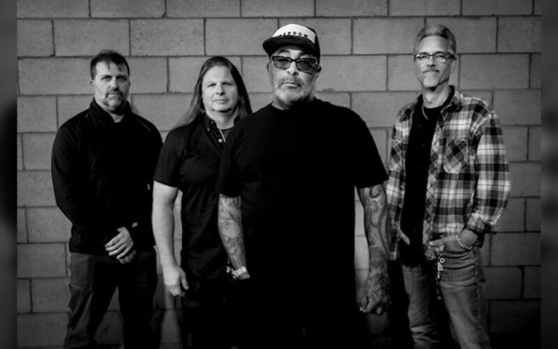 Staind anuncia título de su nuevo álbum