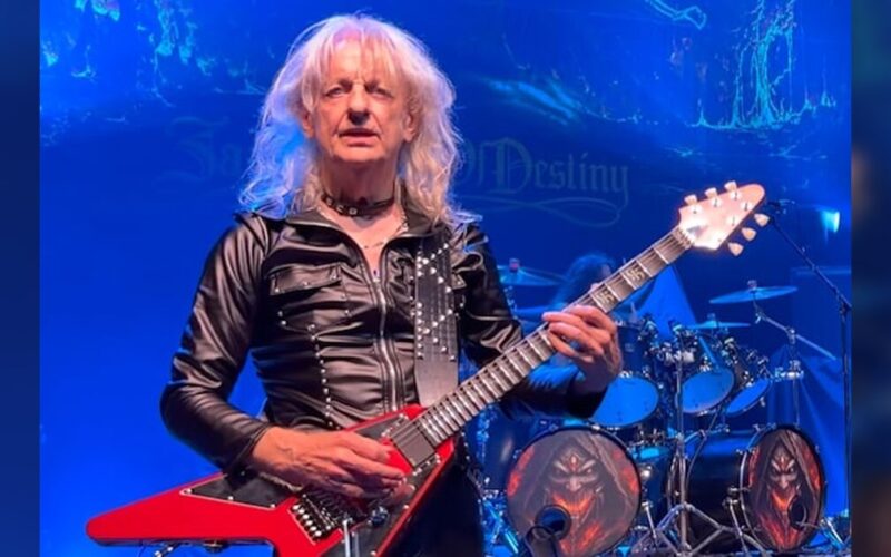 K.K. Downing celebra 75 años con mensajes de leyendas
