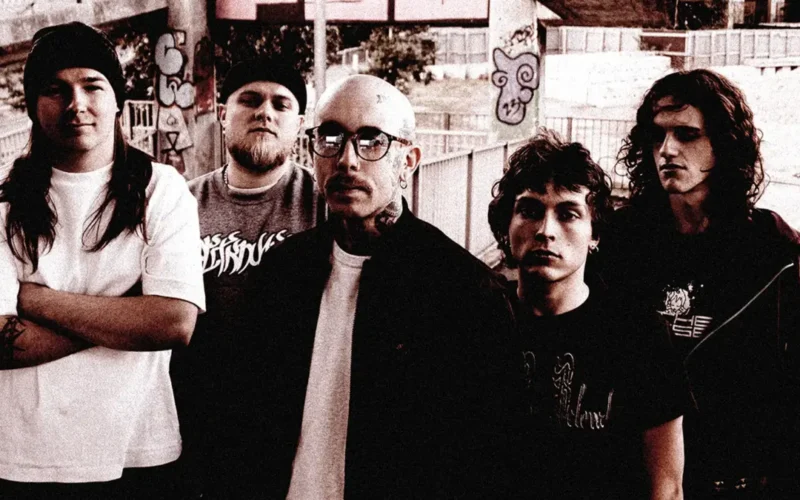 Crowquill anuncia su potente álbum debut «Slept With Cannula» para noviembre