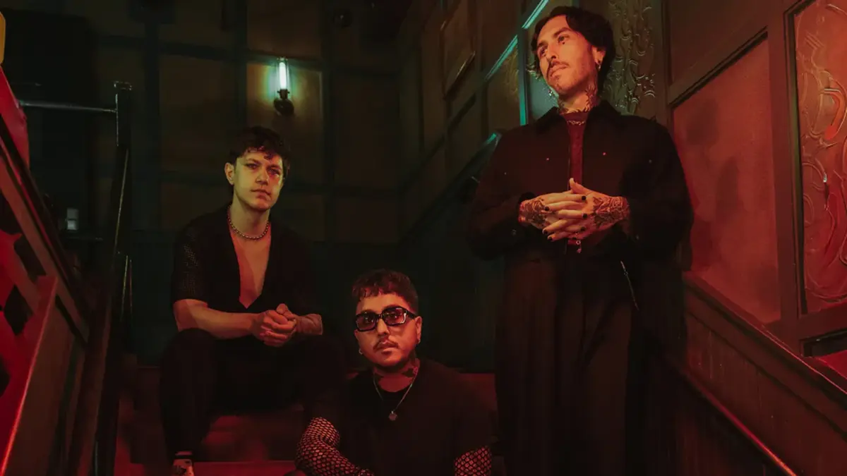 Dayseeker anuncia reedición de "Creature In The Black Night"