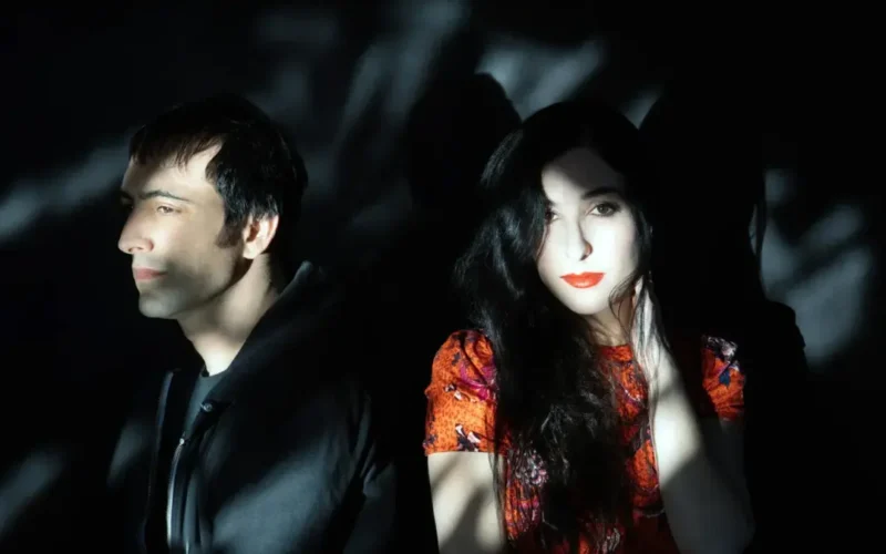 Droneflower, el proyecto de Stephen Brodsky y Marissa Nadler, estrena dos canciones inéditas