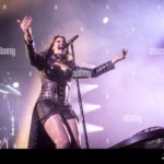 Floor Jansen anuncia Hytress: su nuevo disco solista con la furia del metal moderno