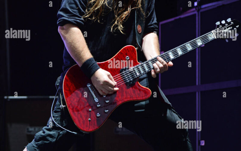 Mark Morton aclara su polémica sobre la falta de bandas que copien el sonido de Lamb of God
