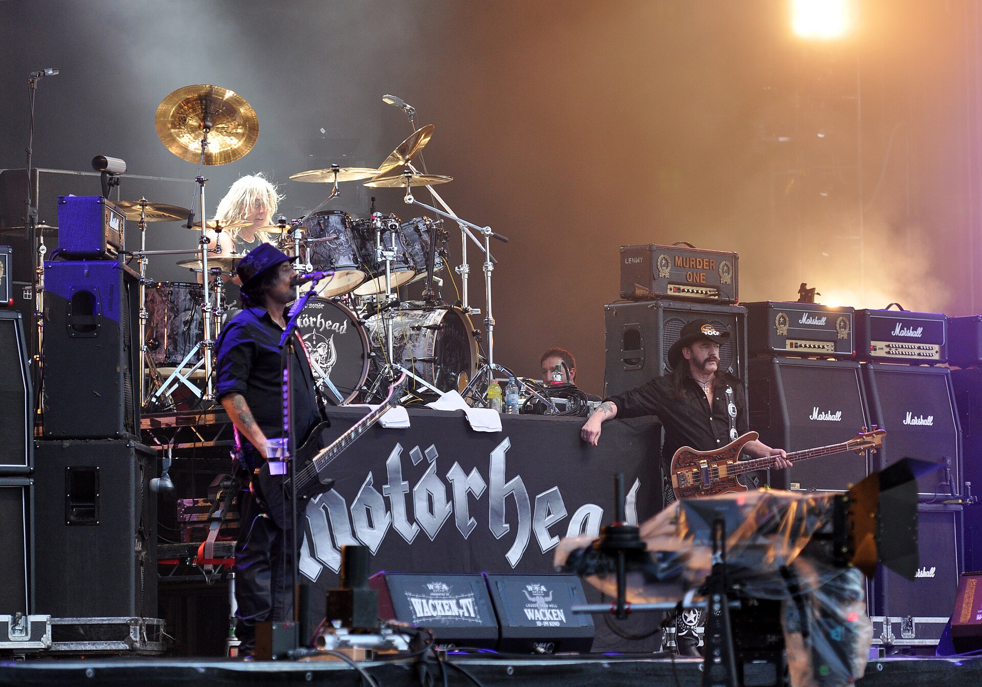 Motörhead en el Wacken Open Air 2013, banda en la que Phil Campbell tocó de 1984 a 2015