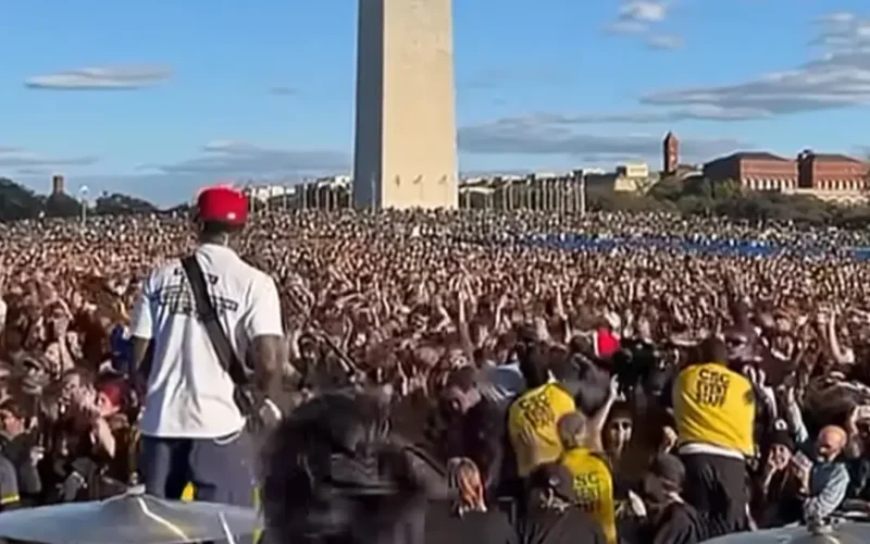 Turnstile Congrega a 60,000 en Concierto Benéfico Histórico en Washington D.C.
